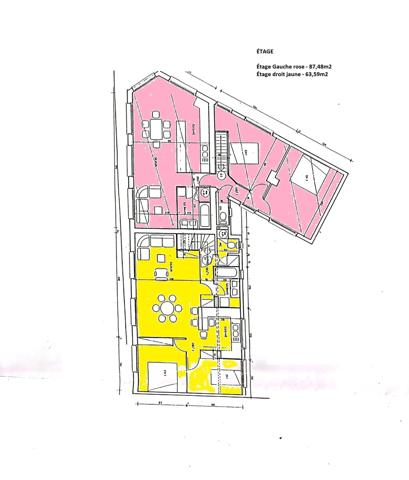 Exclusivité logéhome : immeuble avec 5 appartements et garage 100m2 libre, proche gare