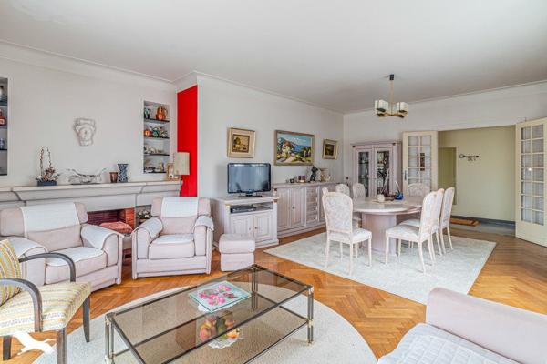 Maison à vendre |  Villenave-d'Ornon |  6 pièces | 165 m²