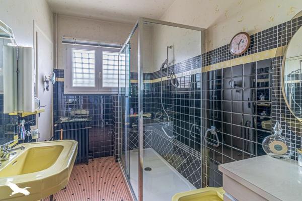 Maison à vendre |  Villenave-d'Ornon |  6 pièces | 165 m²