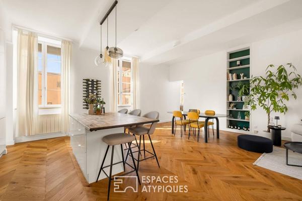 Appartement traversant rénové avec vue Fourvière
