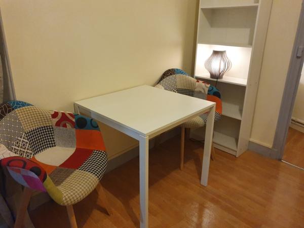 Studio,  
Nantes 44000