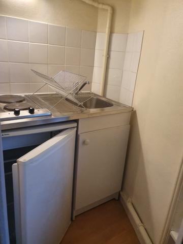 Studio,  
Nantes 44000