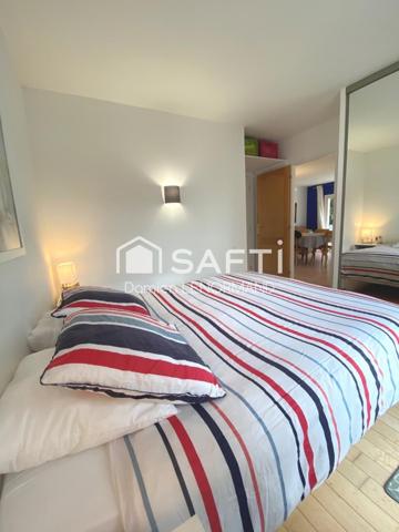 Maison plain pied  104m2 proche marché de Chéray