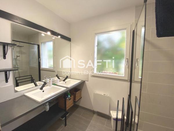 Maison plain pied  104m2 proche marché de Chéray