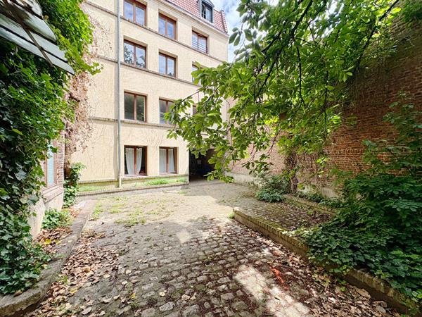 Vieux Lille Ste Catherine, Appartement Lille 2 pièces de 29 m2 entièrement rénové au sein de toute petite copropriété Lille Vieux Lille Ste Catherine, Appartement Lille 2 pièces de 29 m2 entièrement rénové au sein de toute petite copropriété Lille