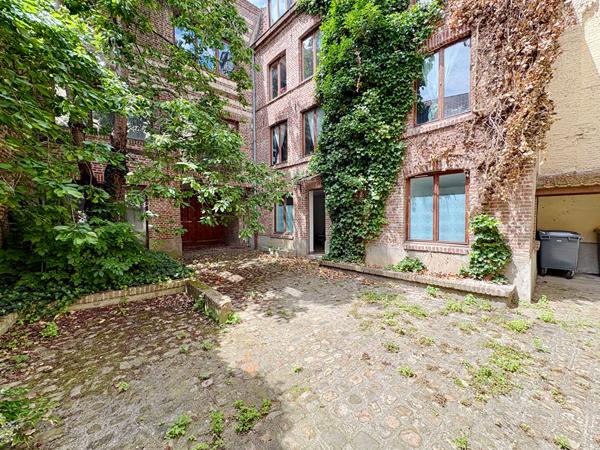 Vieux Lille Ste Catherine, Appartement Lille 2 pièces de 29 m2 entièrement rénové au sein de toute petite copropriété Lille Vieux Lille Ste Catherine, Appartement Lille 2 pièces de 29 m2 entièrement rénové au sein de toute petite copropriété Lille
