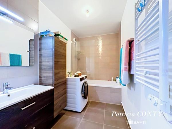 Appartement de 4 pièces récent en Rooftop