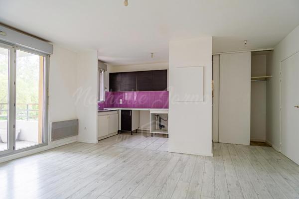 Appartement T2 42M2 1er étage  résidence calme