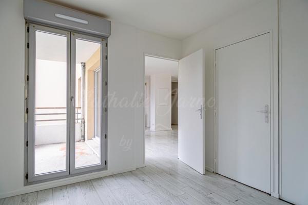 Appartement T2 42M2 1er étage  résidence calme
