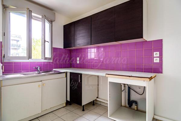 Appartement T2 42M2 1er étage  résidence calme