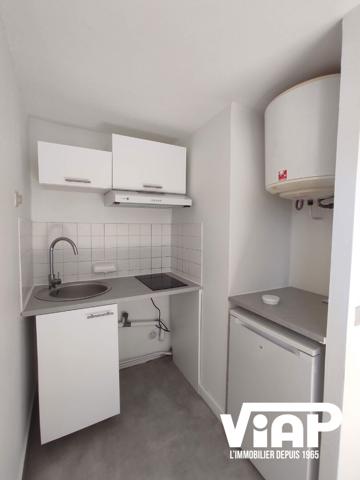 STUDIO EN HYPER CENTRE VILLE - LIMOGES , Limoges STUDIO EN HYPER CENTRE VILLE - LIMOGES , Limoges