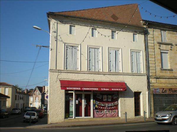 Immeuble à vendre |  Montpon-Ménestérol |  179 m²