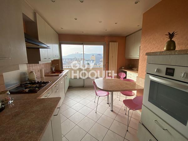 APPARTEMENT À VENDRE DE 6 PIÈCES DE 160,73 M²