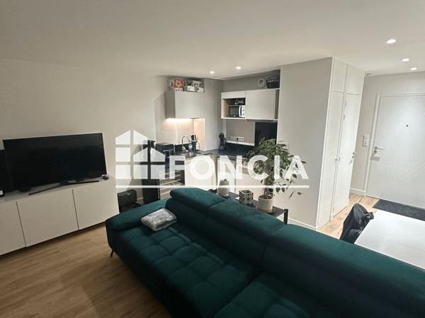 Location Appartement 2 pièces 46.5 m² - 23 PLACE JEAN JAURES Troyes 10000