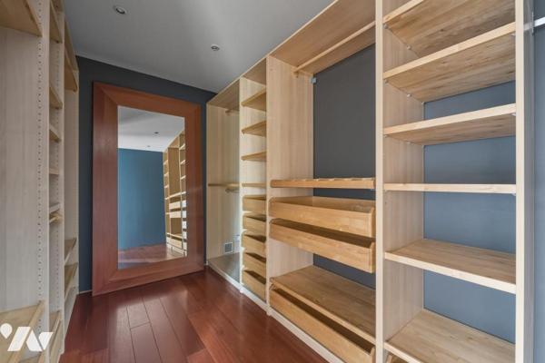 EN EXCLUSIVITÉ - PREVESSIN MOENS - CORPS DE FERME A VENDRE 