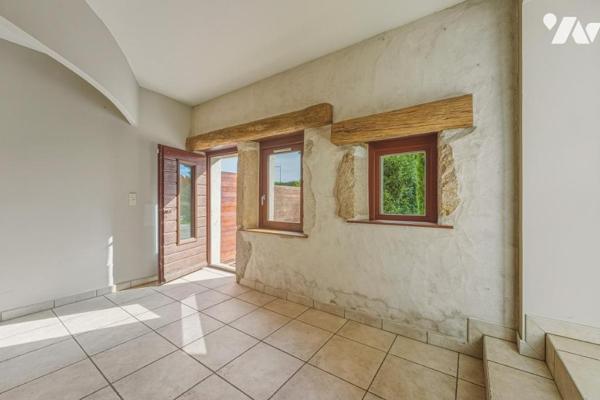 EN EXCLUSIVITÉ - PREVESSIN MOENS - CORPS DE FERME A VENDRE 