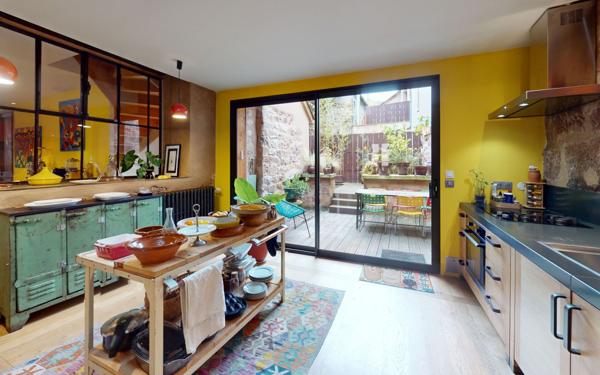 Maison à vendre    5 pièces •  Marcillac-Vallon