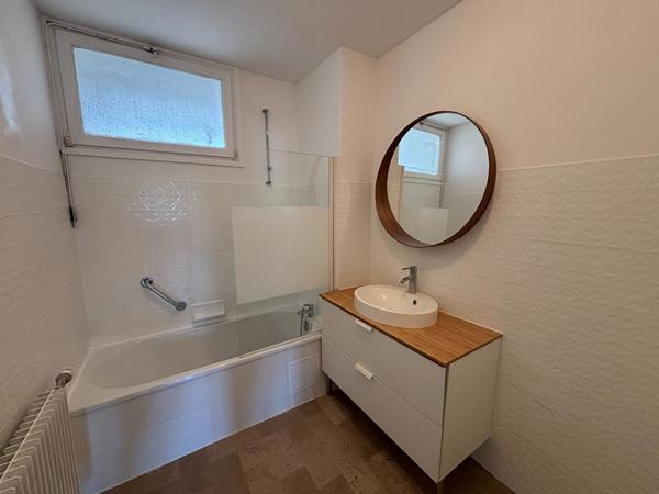 Appartement Ecully 4 pièce(s) 93 m2