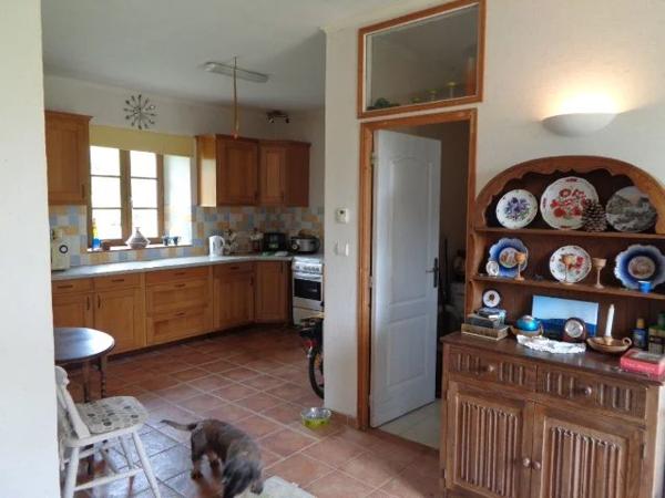 Ferme traditionnelle en pierre et maison d'hôtes sur son propre terrain