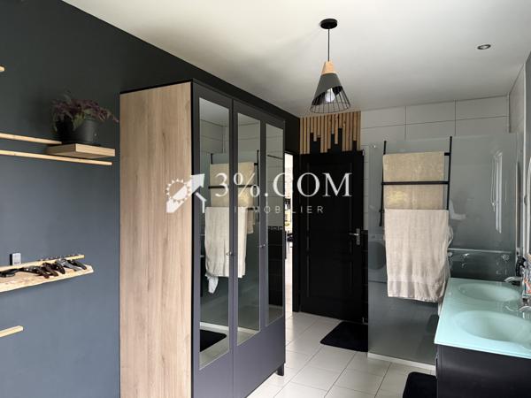 Maison 5 pièce(s) 3 chambre(s) 135 m²