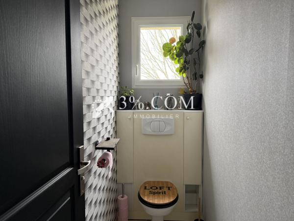 Maison 5 pièce(s) 3 chambre(s) 135 m²