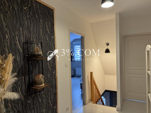 Maison 5 pièce(s) 3 chambre(s) 135 m²