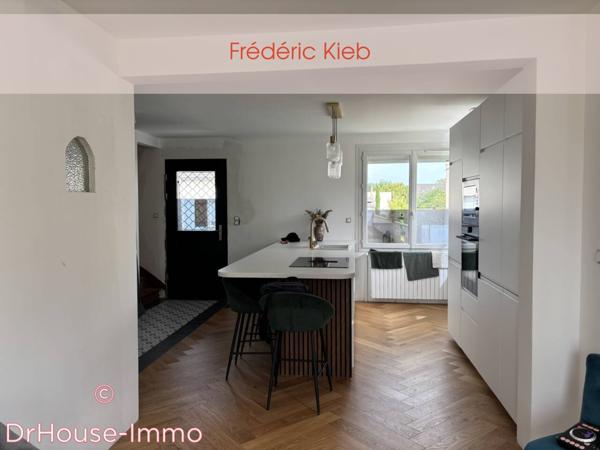 Maison à vendre 5 pièces de 101 m²