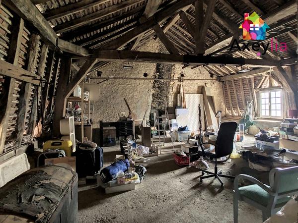 Clessy (71130) A VENDRE- CLESSY- Tènement immobilier