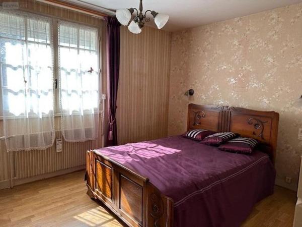 Maison à vendre à Neufchâtel-en-Bray en Seine-Maritime (76270), ref : H629