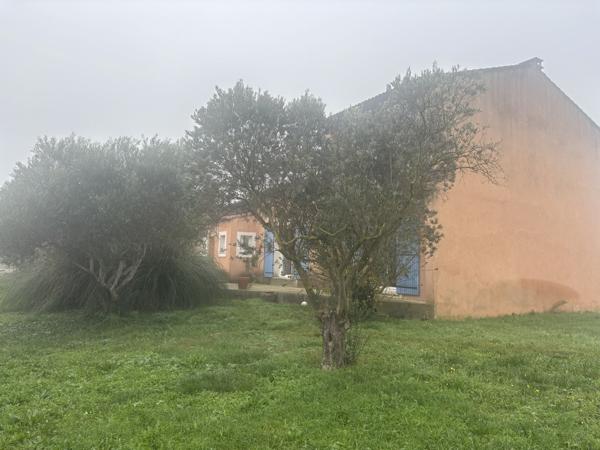 Entraigues-sur-la-Sorgue (84320) Maison 4 pièces 126 m2 sur un terrain de 2500 m2