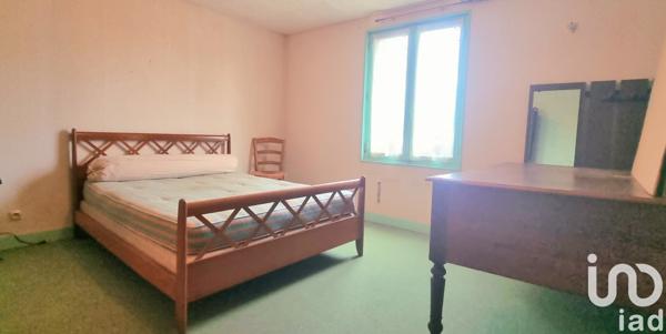 Maison 4 pièces de 120 m² à Mézériat (01660)