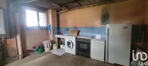 Maison 4 pièces de 120 m² à Mézériat (01660)