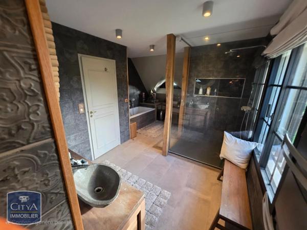 Maison à vendre 6 pièces 226m²