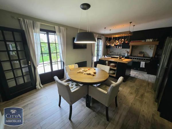 Maison à vendre 6 pièces 226m²