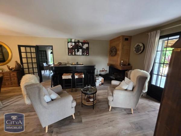 Maison à vendre 6 pièces 226m²