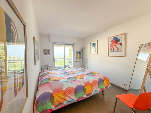 Mougins (06250) COUP DE COEUR - Exclusivité MOUGINS VOIE JULIA - 4 pièces, terrasse, garage, parking.