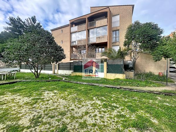 A VENDRE MARSEILLE 13014 BON SECOURS APPARTEMENT REZ DE JARDIN VERANDA 