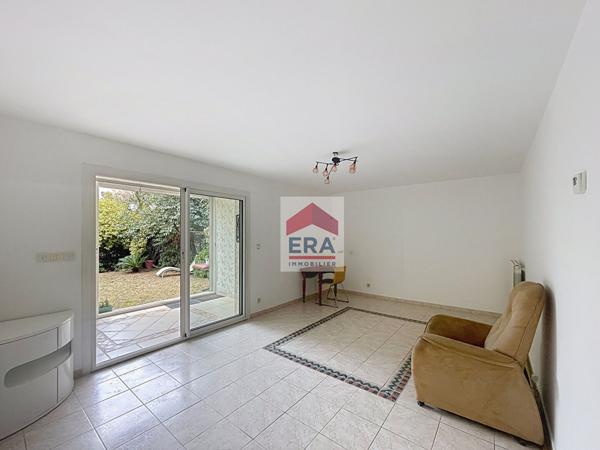 A VENDRE MARSEILLE 13014 BON SECOURS APPARTEMENT REZ DE JARDIN VERANDA 