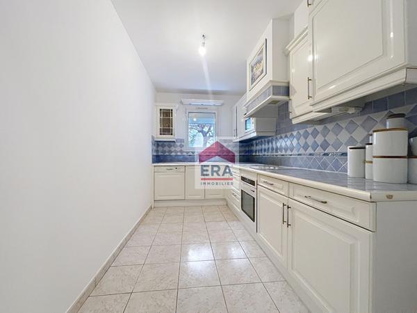 A VENDRE MARSEILLE 13014 BON SECOURS APPARTEMENT REZ DE JARDIN VERANDA 