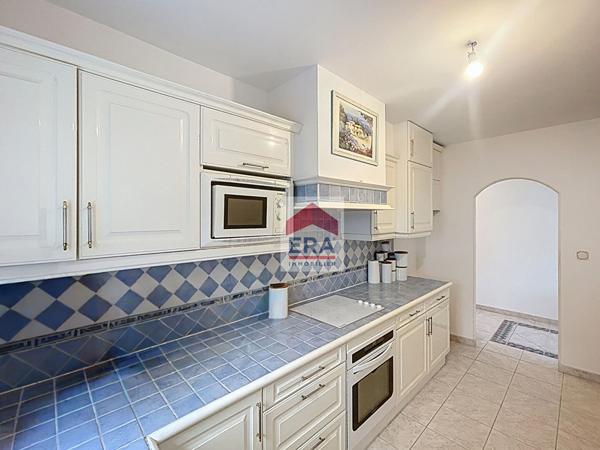 A VENDRE MARSEILLE 13014 BON SECOURS APPARTEMENT REZ DE JARDIN VERANDA 