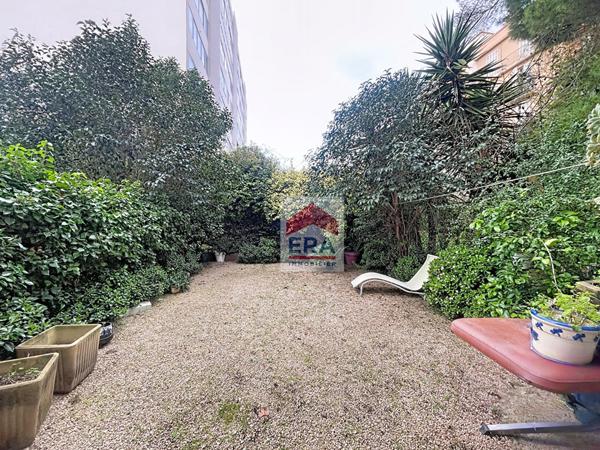 A VENDRE MARSEILLE 13014 BON SECOURS APPARTEMENT REZ DE JARDIN VERANDA 