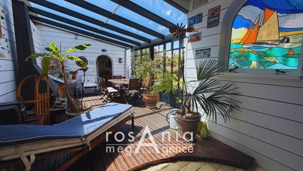 Maison à LES SABLES-D'OLONNE, 85100 - 5 pièces 148m²
