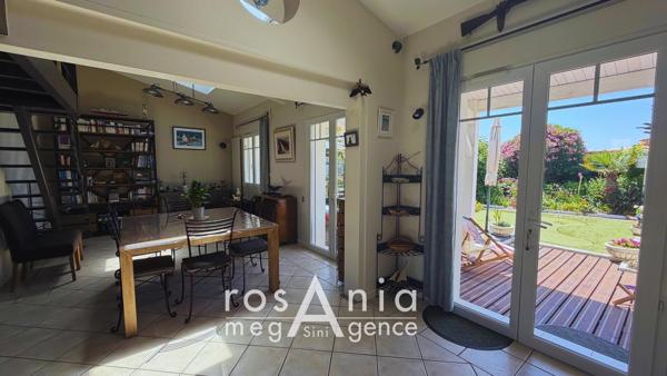 Maison à LES SABLES-D'OLONNE, 85100 - 5 pièces 148m²