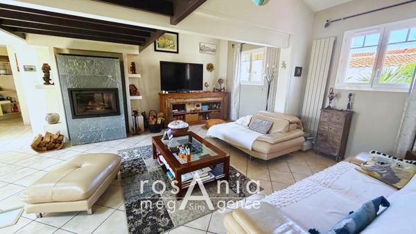 Maison à LES SABLES-D'OLONNE, 85100 - 5 pièces 148m²