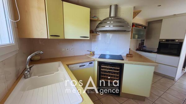 Maison à LES SABLES-D'OLONNE, 85100 - 5 pièces 148m²