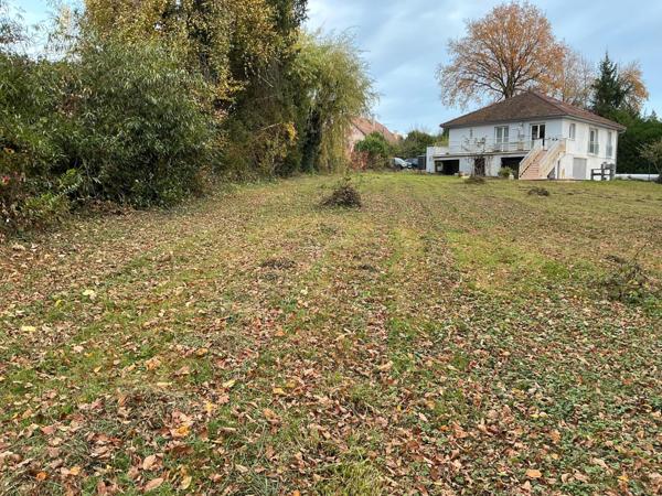 terrain constructible, viabilisé,550 M2
