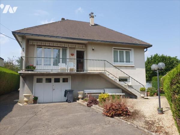 A VENDRE A SAINT MARTIN D'ABLOIS - Maison individuelle sur vaste terrain