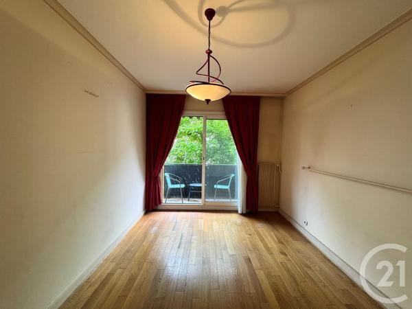 Appartement F4 à vendre  4 pièces - 104,07 m 2   PARIS  - 75012