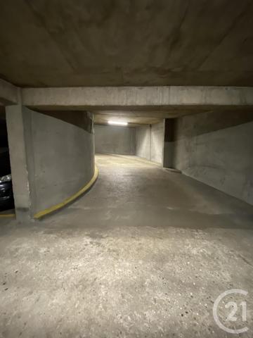 Parking à vendre  11,50 m 2   PARIS  - 75013