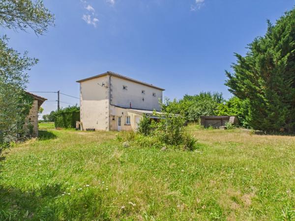 Propriété familiale avec potentiel